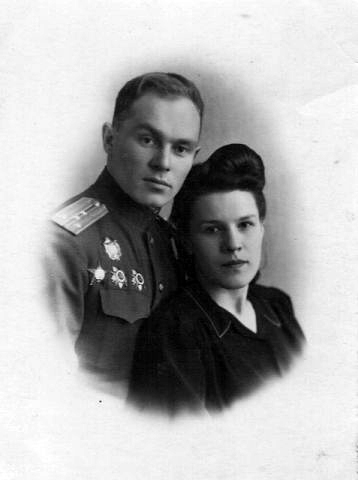 Кудрявцев Борис с женой.1946