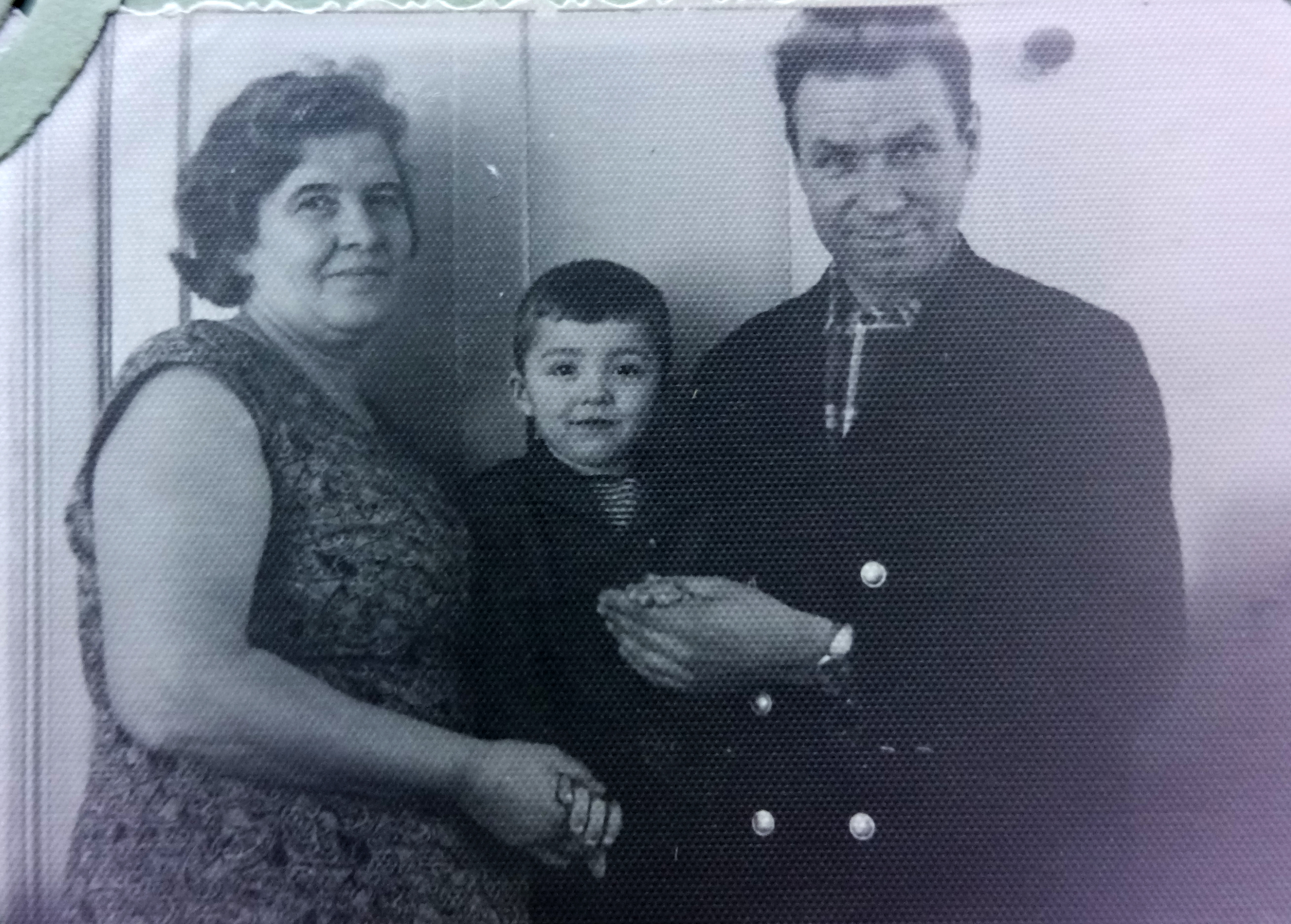 Яневская Лидия Даниловна с внуком Сергеем и Мужем Василием